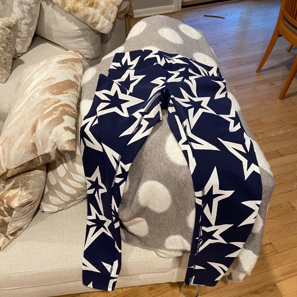 NWOT- LARGE - Leggings- Perfect Moment Navy and White Stars (NEVER Tried on)
